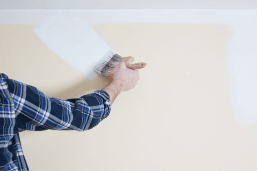 Sokan úgy gondolják, hogy egy lakás felújítása kizárólag több millió forintos beruházással valósítható meg, pedig megfelelő tervezéssel és kreatív megoldásokkal látványos eredmény érhető el kisebb költségvetésből is. A kis költségvetésű lak...