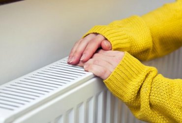 A hőveszteség az egyik legdrágább „láthatatlan hiba”, ami egy ingatlanban kialakulhat. Most bemutatjuk, hogyan derítheted ki, hol megy el a legtöbb energia és mire érdemes ...